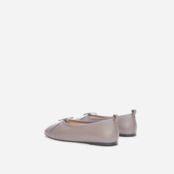 Everlane The Italian Leather Day Ballet Flat in Minimal Grey New Womens shoes - Picture 3 of 10